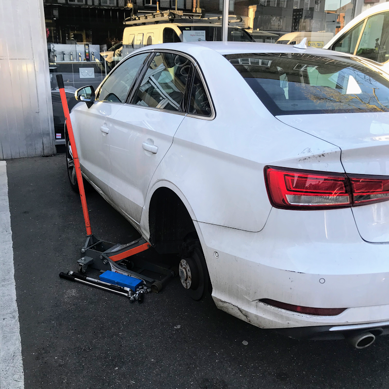 car1